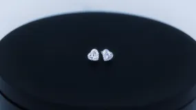 Fevani Heart shaped earstud earrings:Luminous Diamonds in 925 Sterling Silver